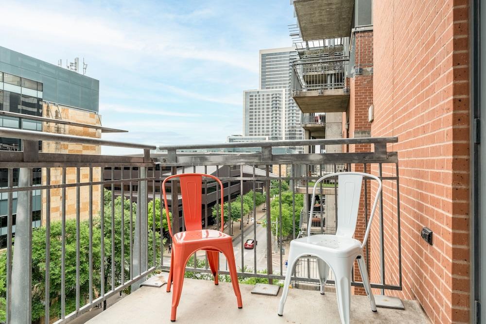 Kasa Downtown Austin photo 29