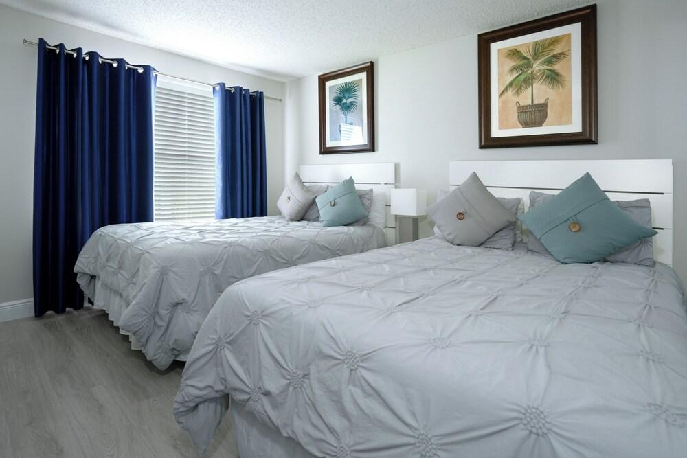 Parc Corniche Condominium Suite Hotel photo 7