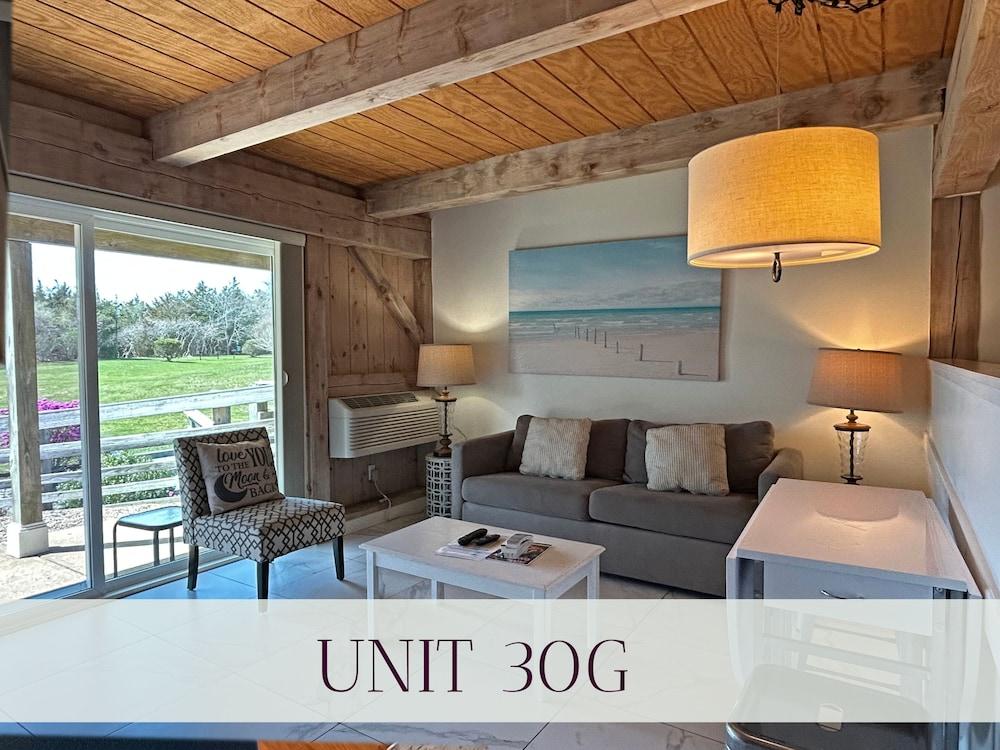 The Island Inn on Martha's Vineyard photo 7