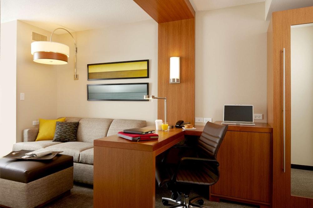 Hyatt Place Indianapolis / Fishers photo 50
