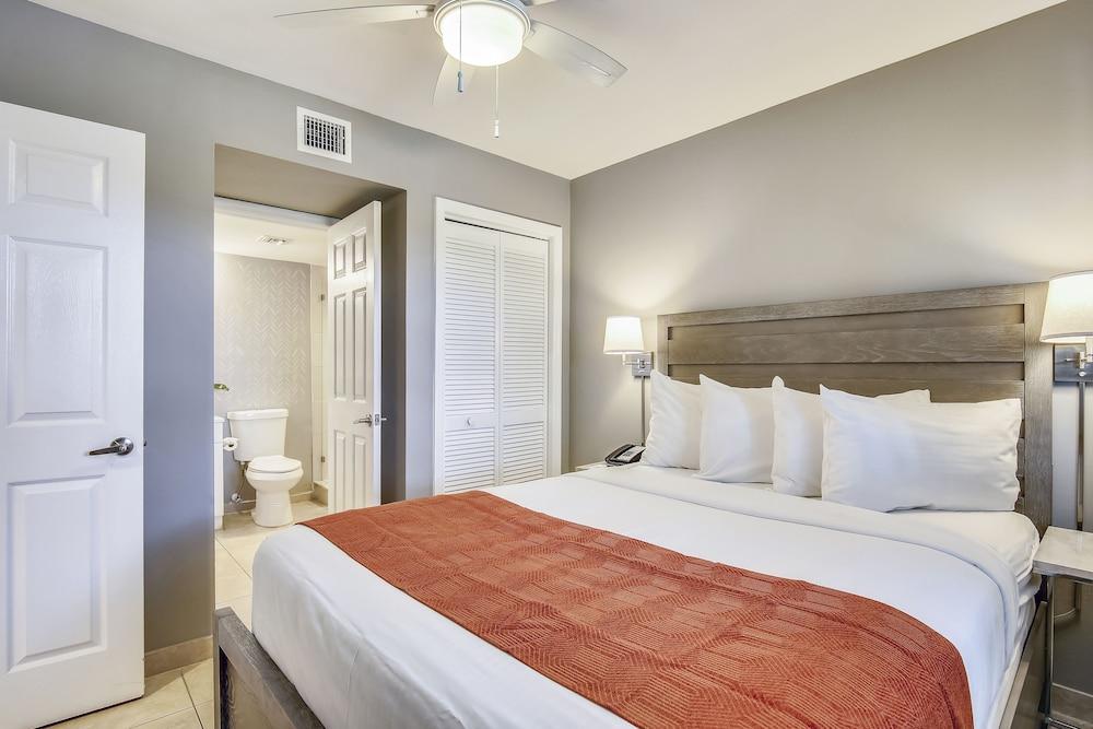 Ocean Pointe Suites at Key Largo photo 59