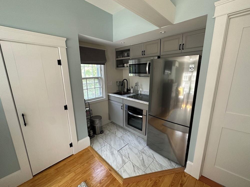 Inn at Perkins Cove photo 42