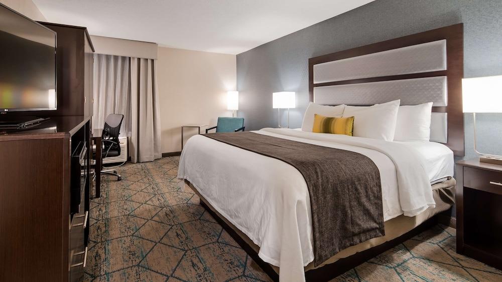 Best Western Plus Indianapolis NW Hotel photo 13