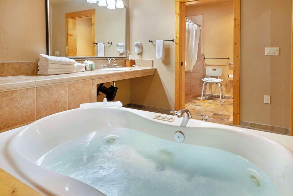 Best Western Ponderosa Lodge photo 45