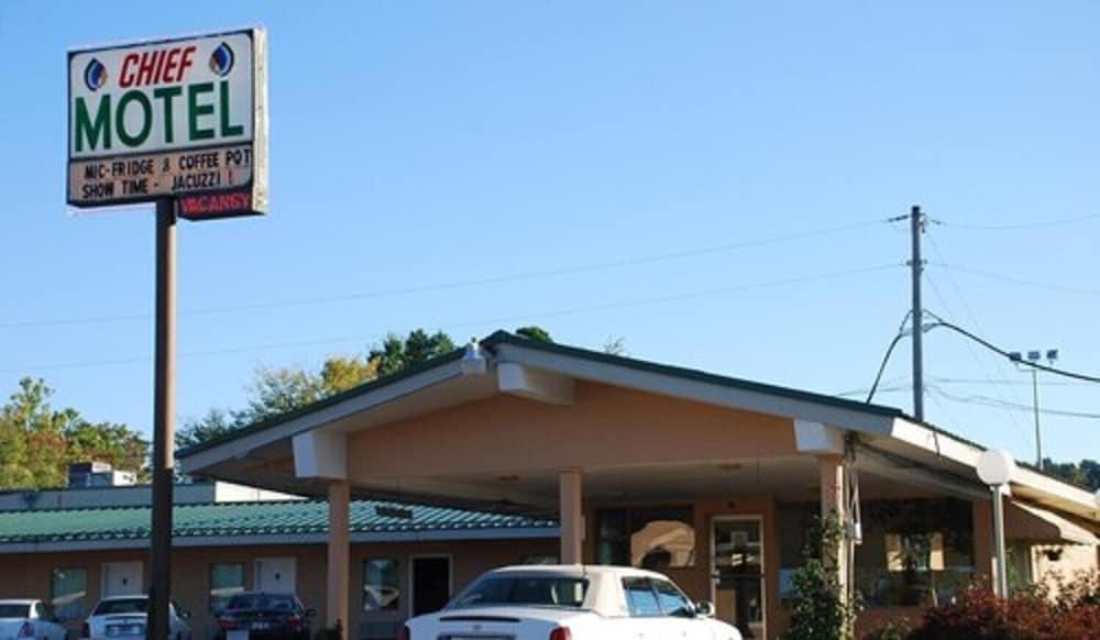 Chief Motel photo 1
