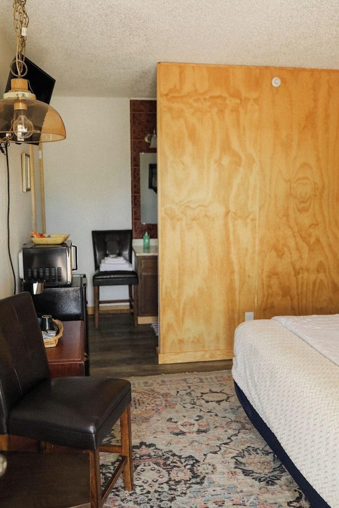 Wastabound Motels LLC photo 17