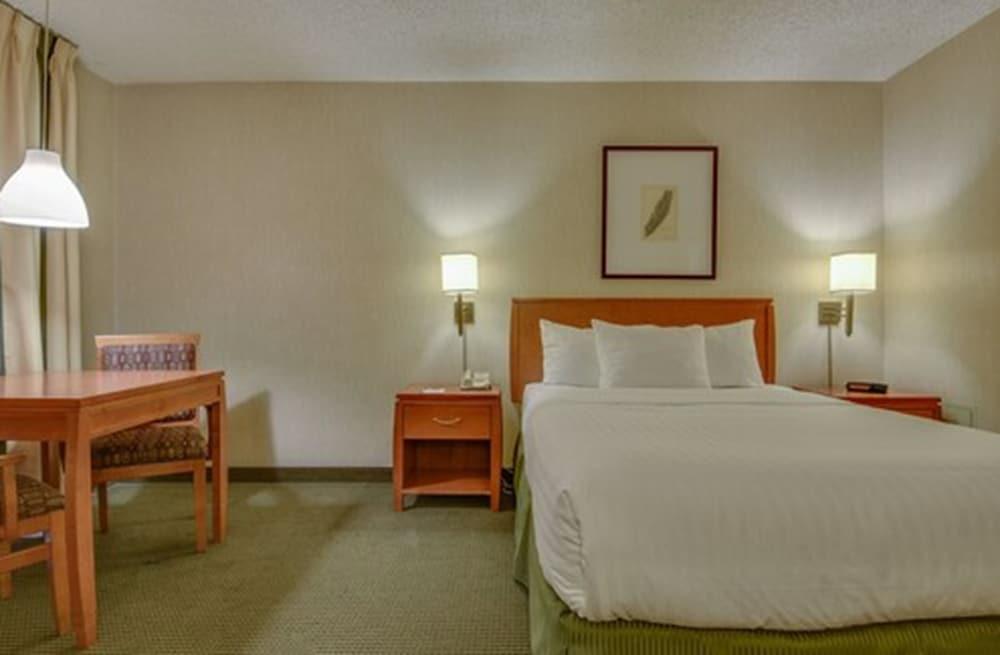 Vagabond Inn Los Angeles at USC photo 6