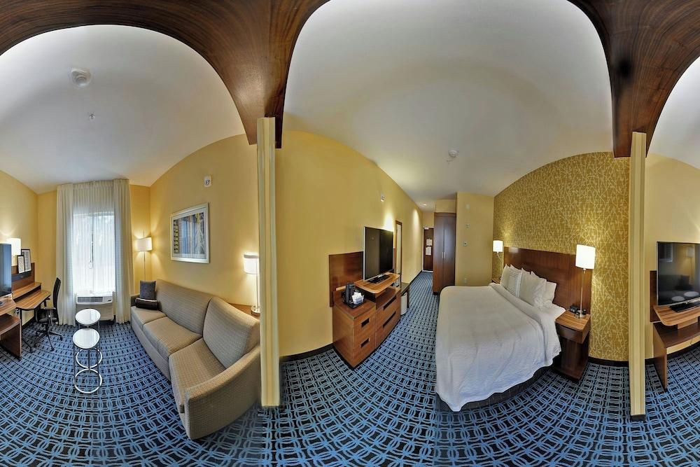 Fairfield Inn & Suites Savannah SW/Richmond Hill photo 16