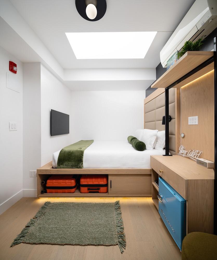 Little Charlie Hotel photo 6