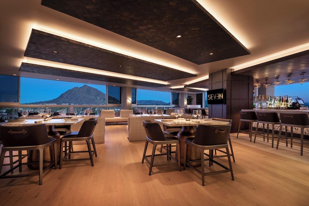 Caesars Republic Scottsdale, a Hilton Hotel photo 71