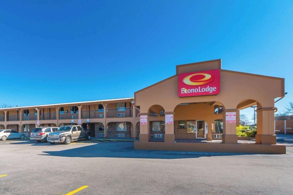 Econo Lodge San Marcos University Area photo 23