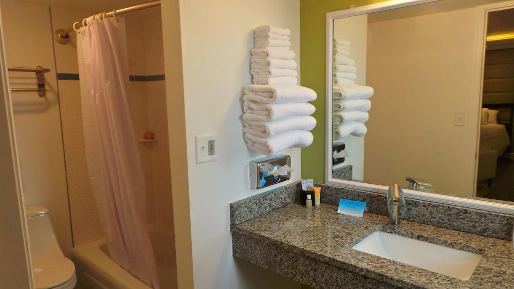 Island House Hotel photo 7