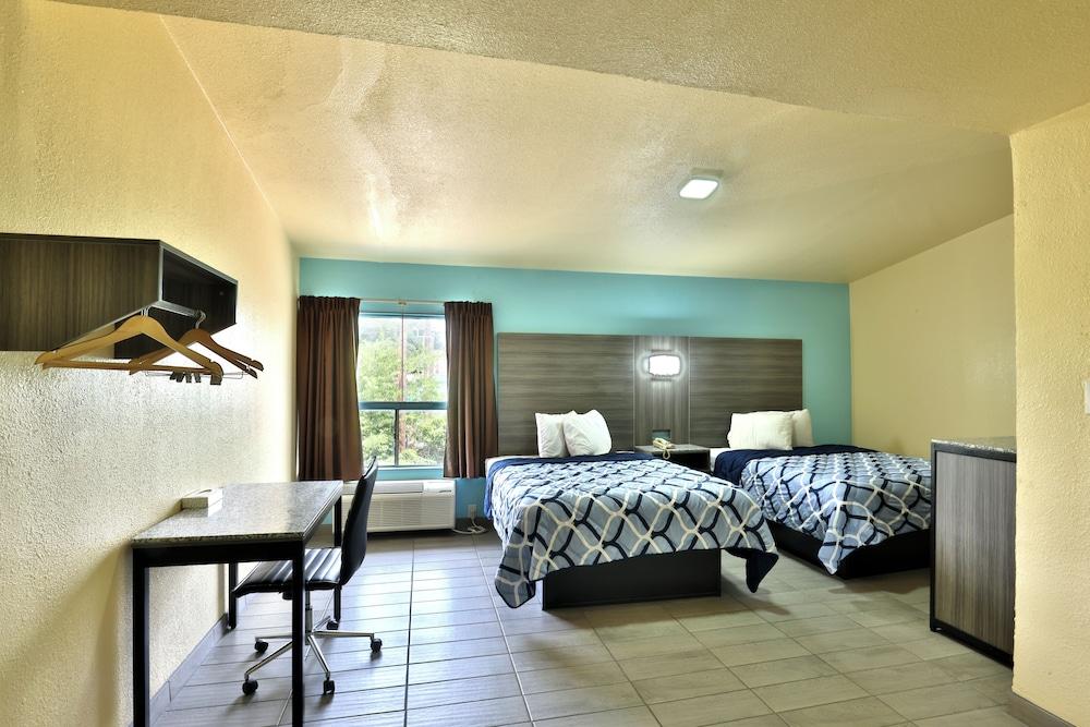 Americas Best Value Inn San Antonio Airport South photo 9