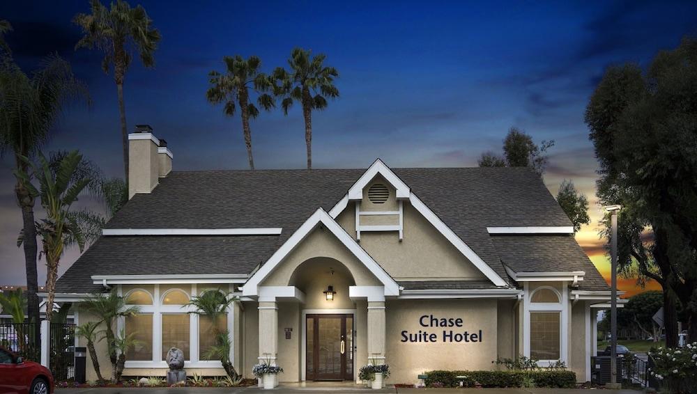 Chase Suites Hotel Brea-Fullerton photo 28
