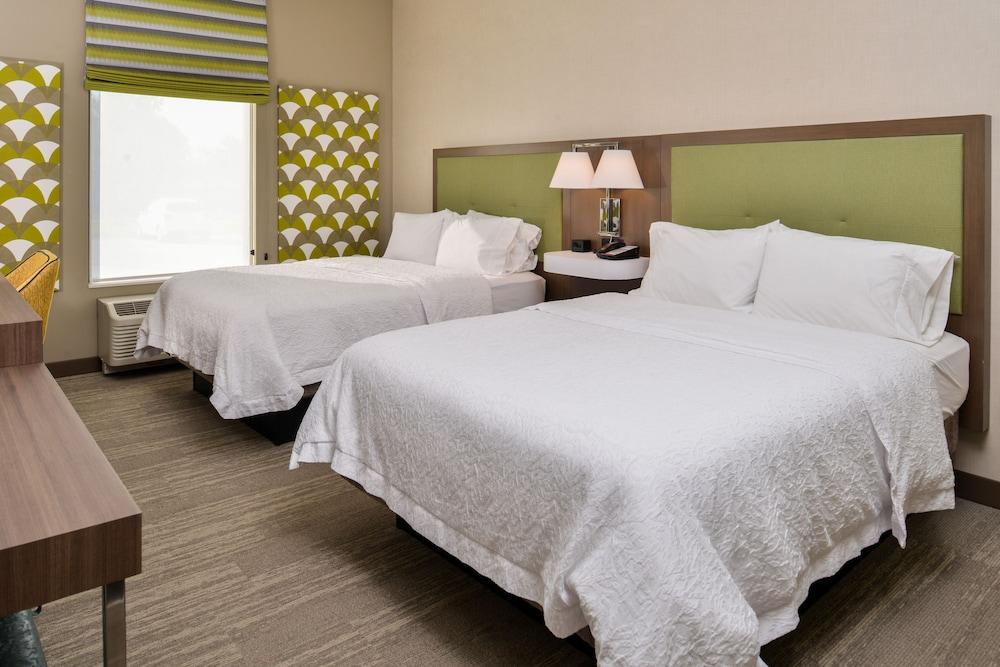 Hampton Inn Omaha Airport photo 4
