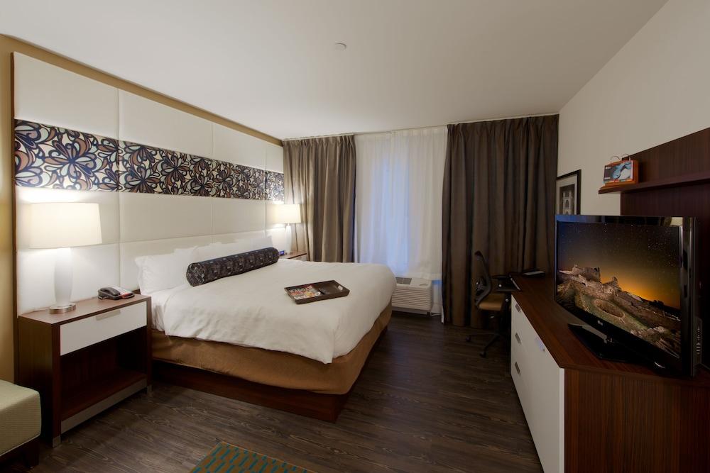 Hotel Indigo WACO - BAYLOR by IHG photo 9