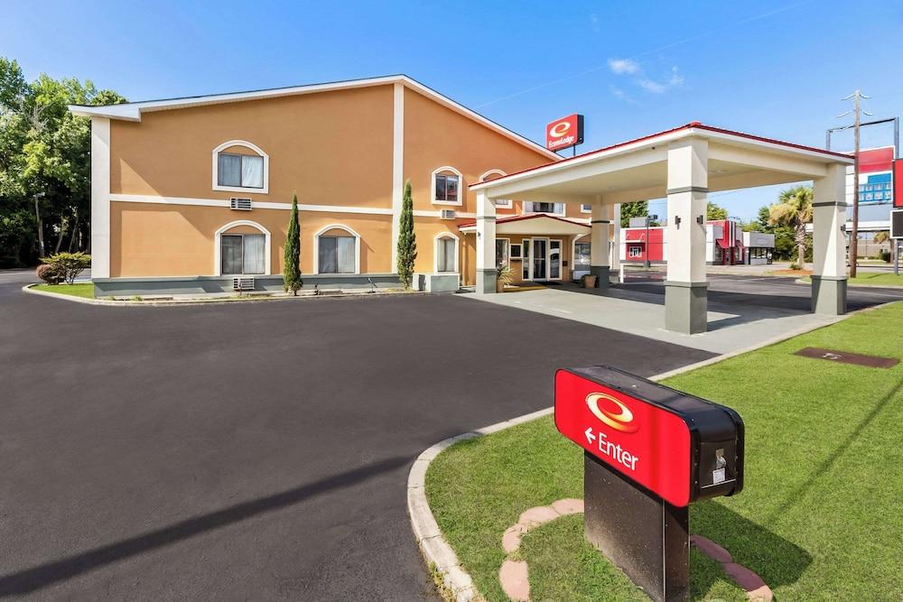 Econo Lodge St. George photo 30