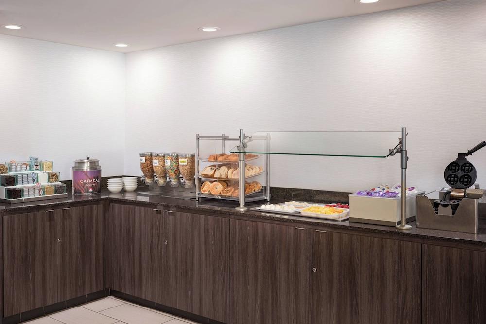 Residence Inn by Marriott Pleasant Hill photo 32