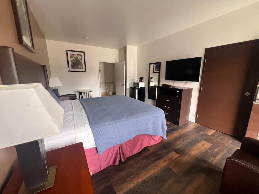 Budget Inn By OYO San Augustine photo 3