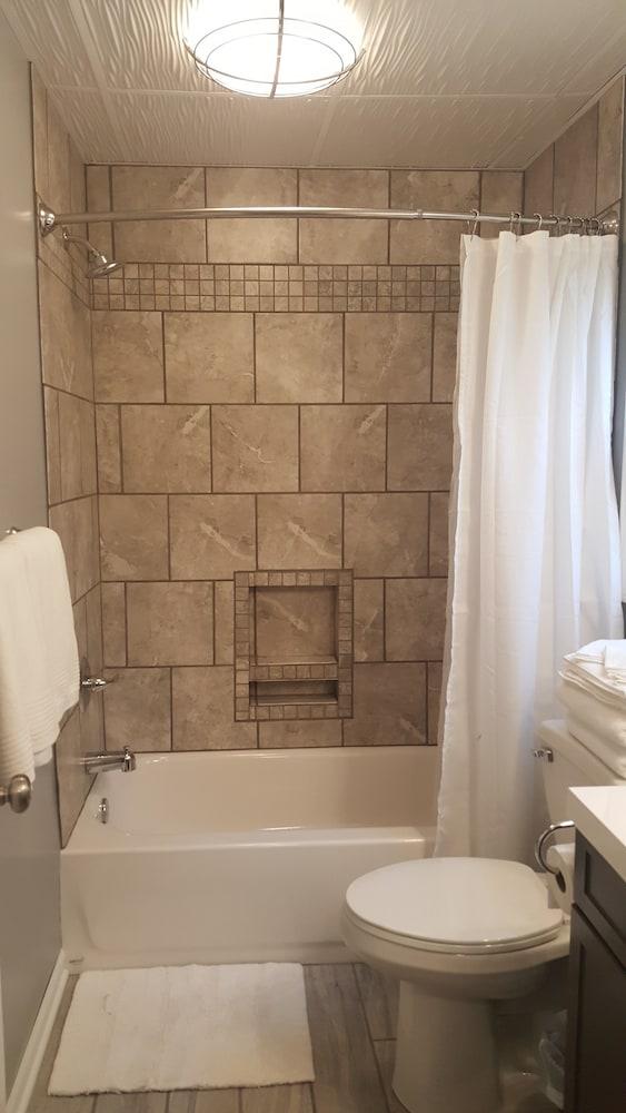 Tower Extended Stay Suites photo 10