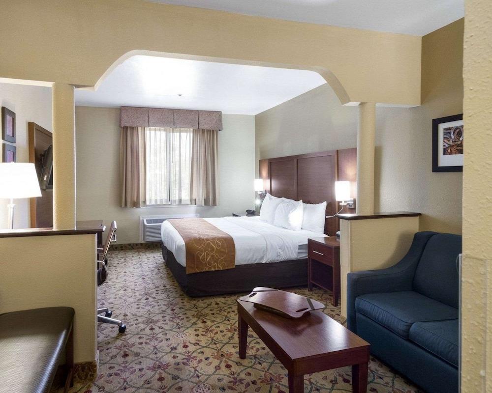 Quality Suites Midland North Loop 250 photo 20