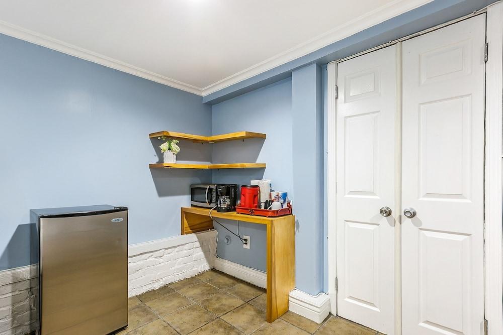 Canal Express Rooms photo 27