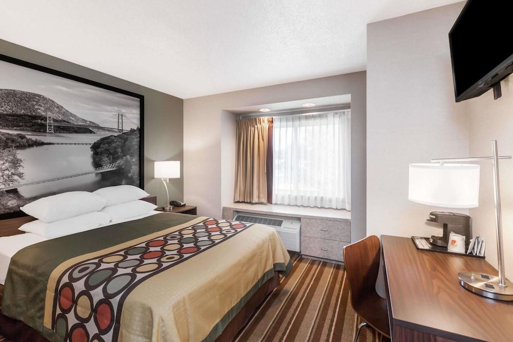 Super 8 by Wyndham Schenectady/Albany Area photo 4