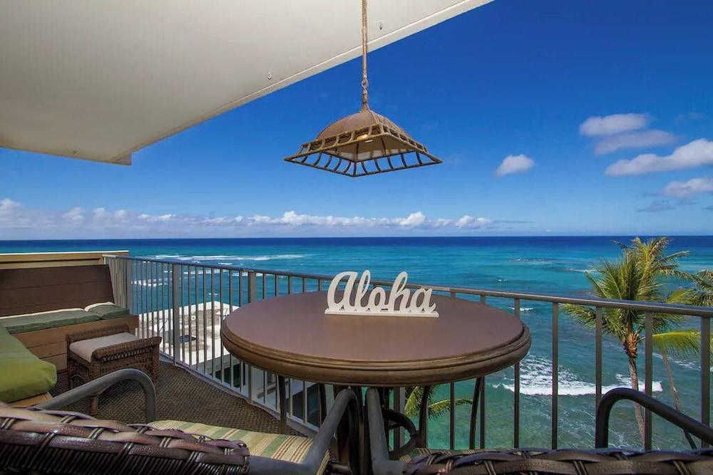 Diamond Head Beach Hotel photo 21
