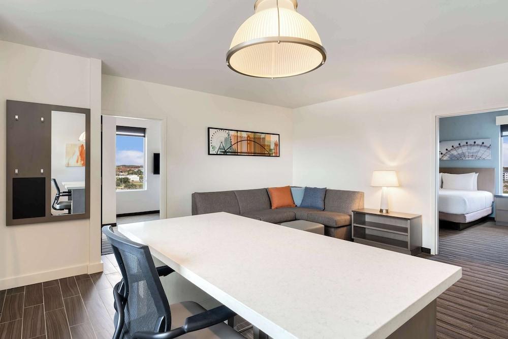 Hyatt House Orlando International Drive photo 16