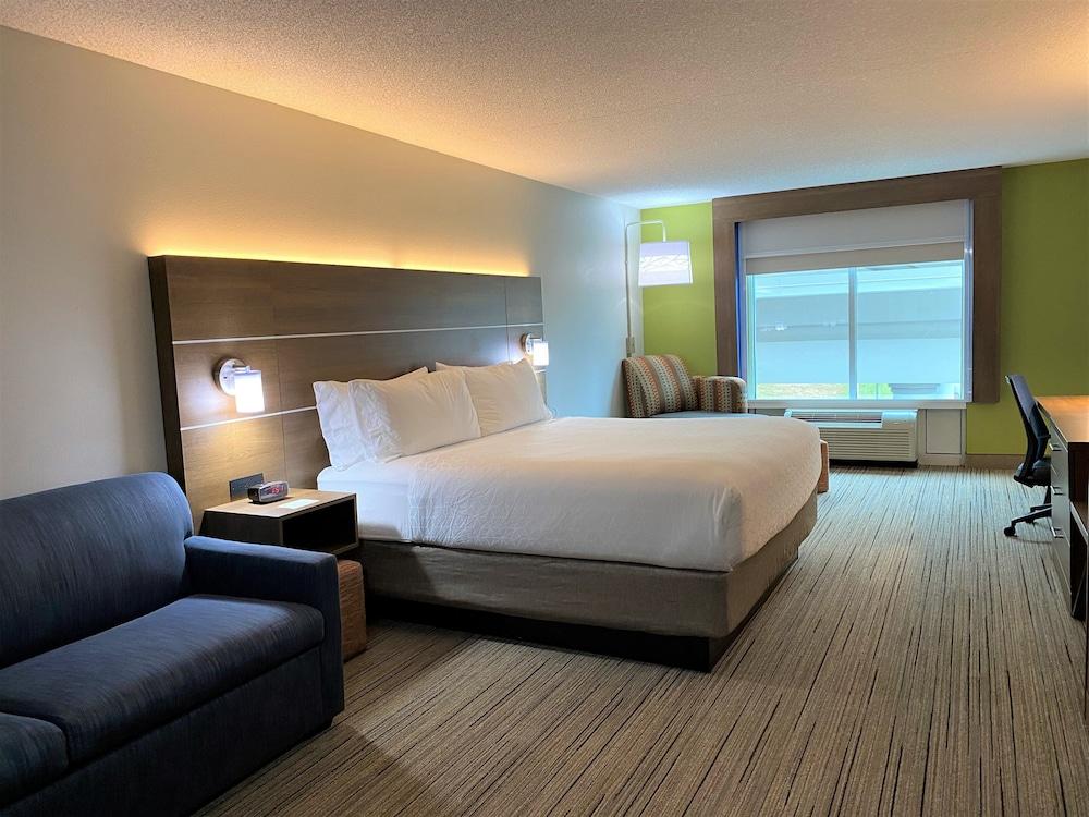 Holiday Inn Express & Suites Somerset Central by IHG photo 16