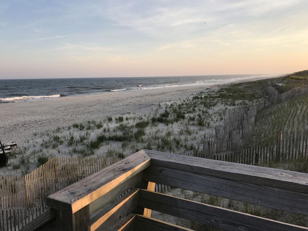 Hampton Ocean Resort photo 5