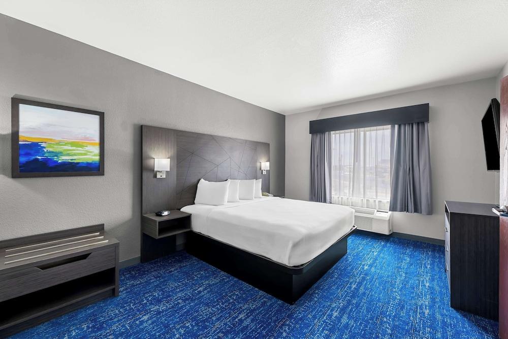 Best Western Palace Inn & Suites photo 14