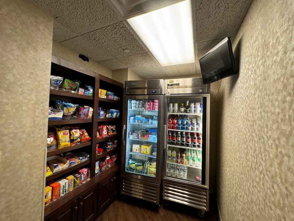 Hotel Indigo Detroit North – Troy by IHG photo 33