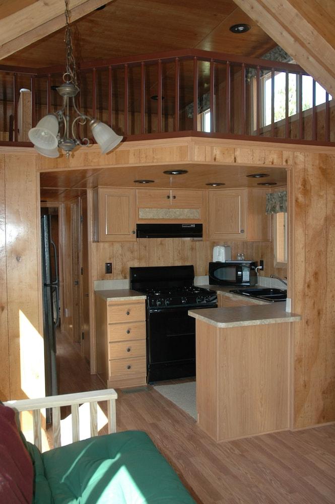 Lava Mountain Lodge photo 5