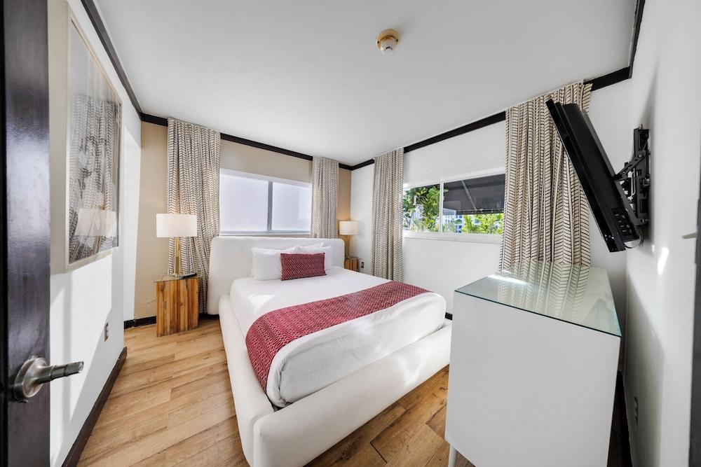 The Shoreline Suites photo 15