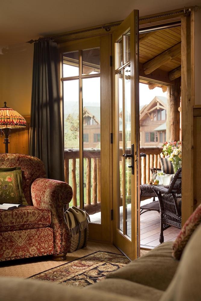 The Whiteface Lodge photo 2