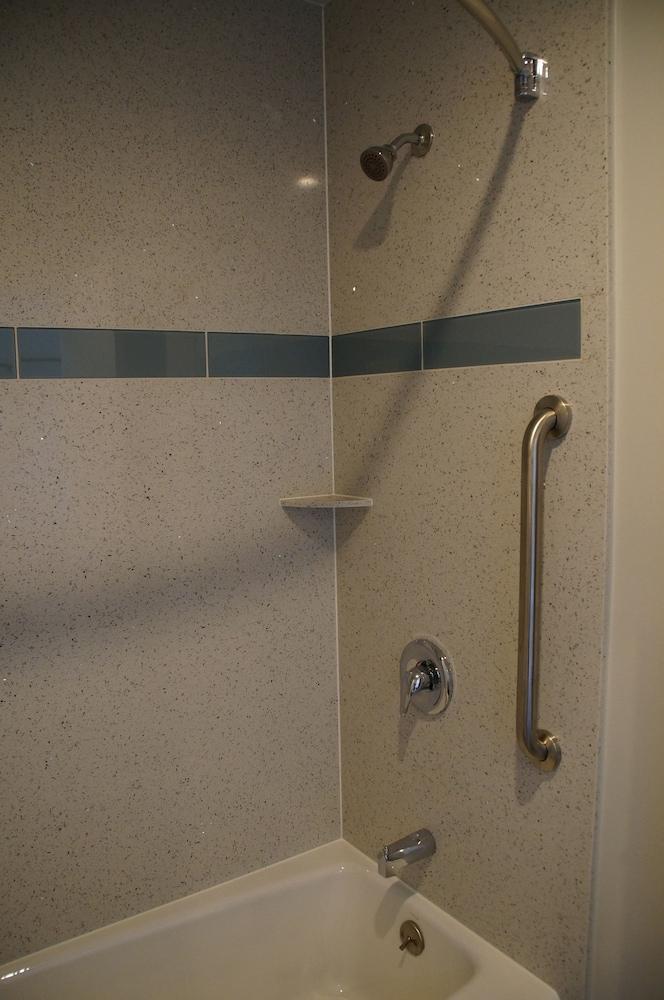Beach Inn Motel photo 13