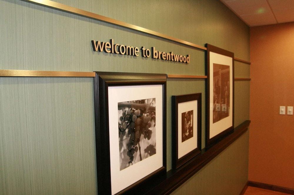 Hampton Inn Brentwood photo 14