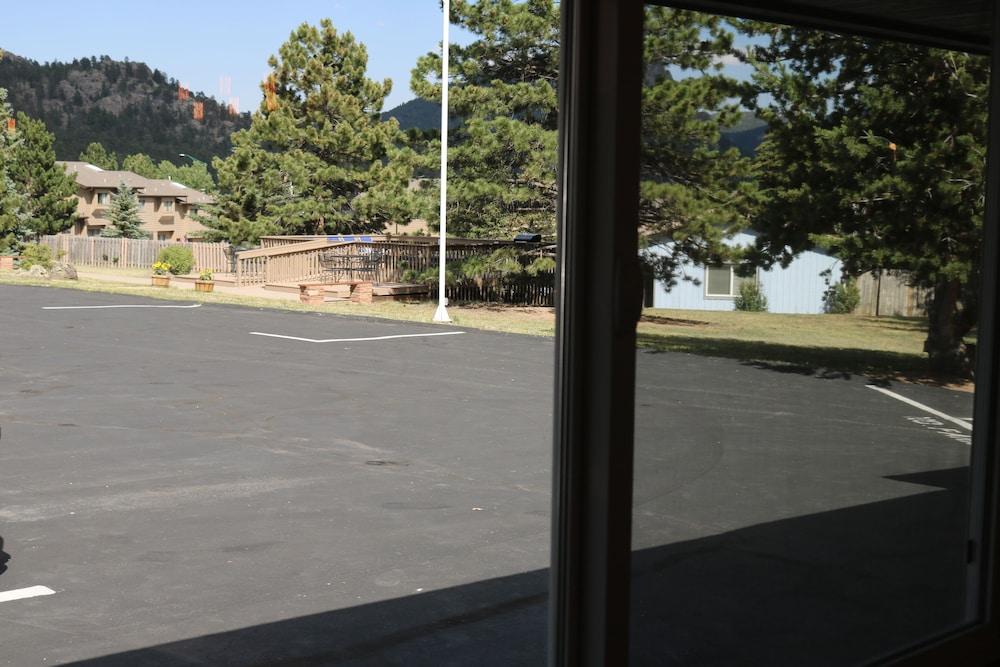 Columbine Inn photo 54