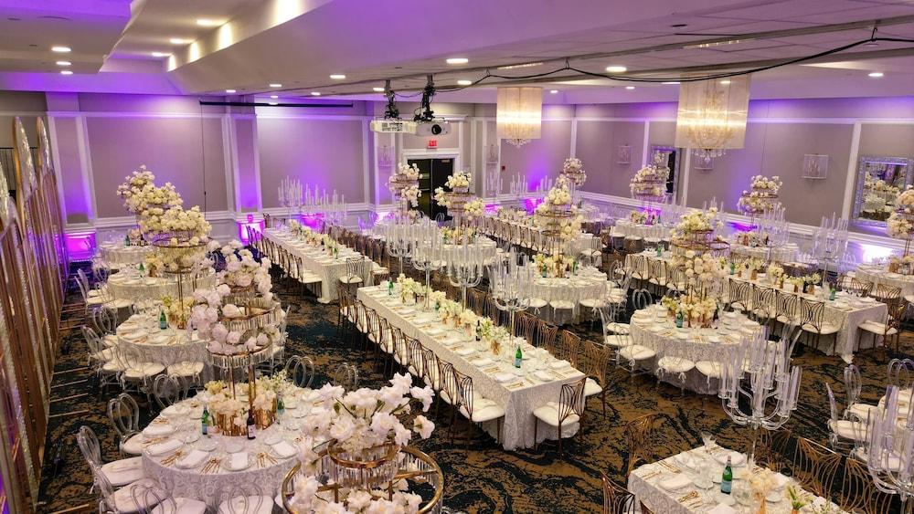The Armon Stamford Hotel & Conference photo 23