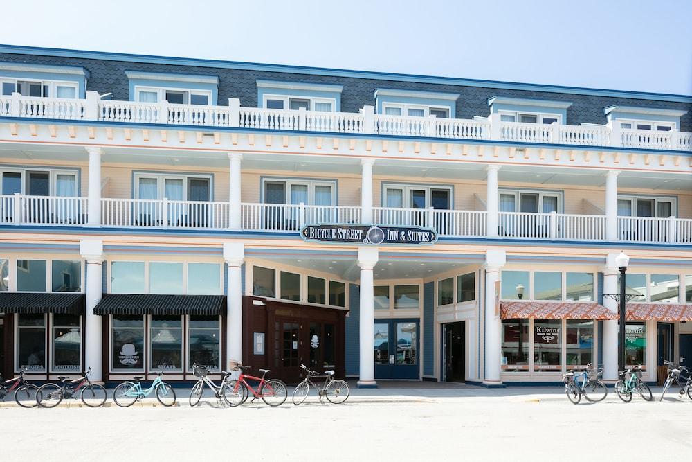 Bicycle Street Inn and Suites photo 30