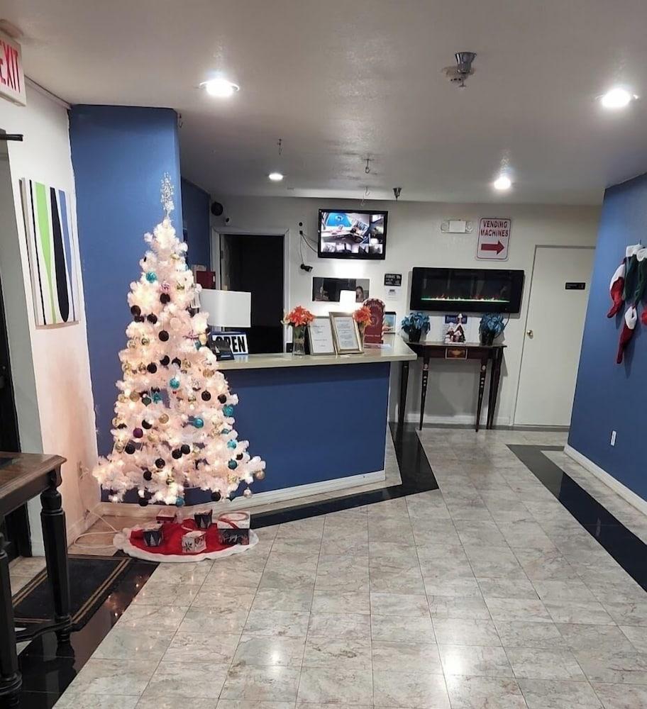 express inn photo 12