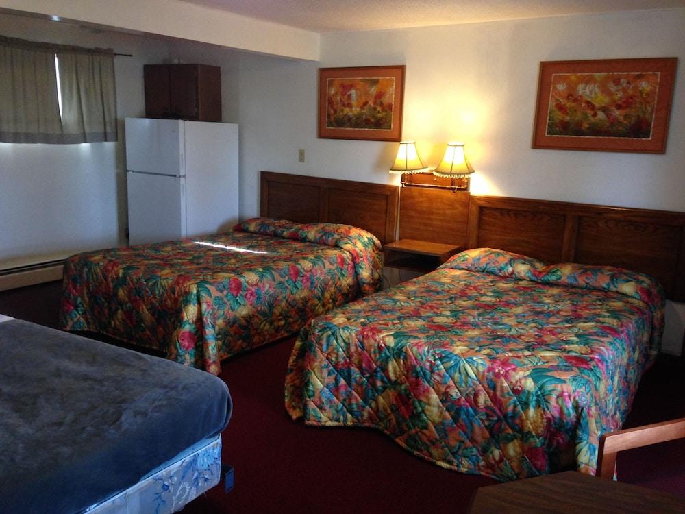 Chateau Motor Lodge photo 10