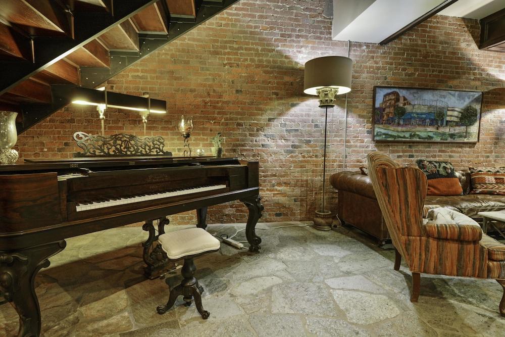 The Remington Suite Hotel and Spa photo 40