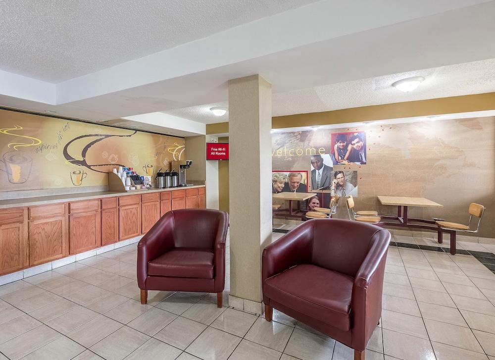 Red Roof Inn Hagerstown - Williamsport, MD photo 3