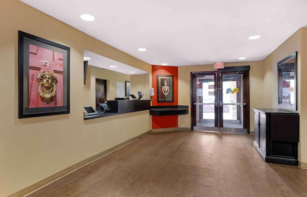 Extended Stay America Suites Houston Med Ctr Greenway Plaza photo 3