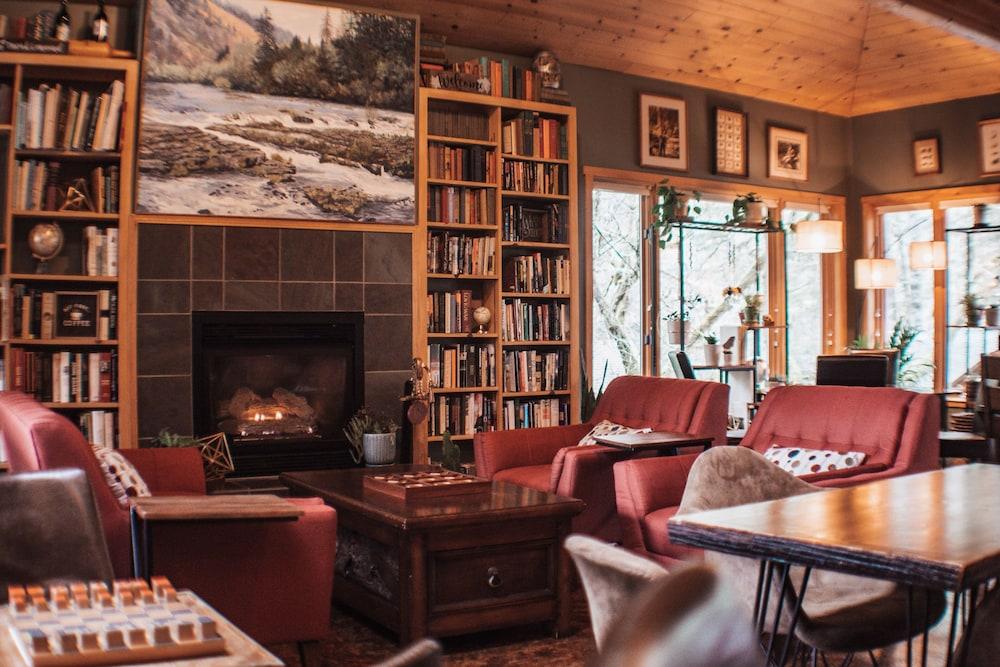 Steamboat Inn photo 57