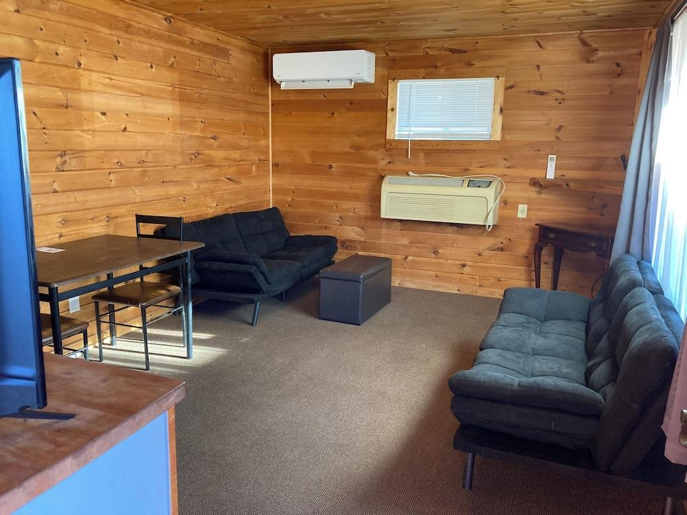 Rustic Inn photo 18