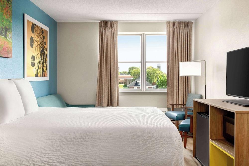 Days Inn by Wyndham Hershey photo 13