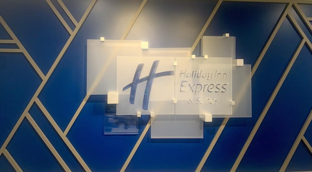 Holiday Inn Express West Point by IHG photo 2